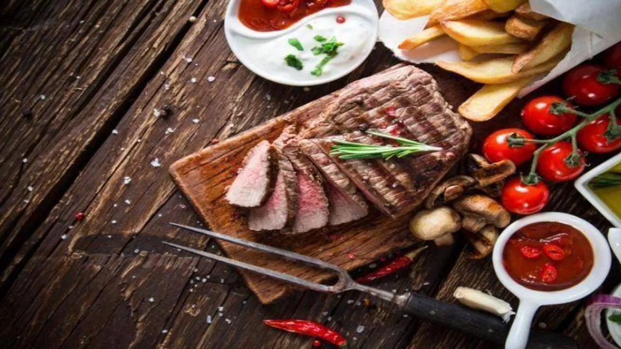 Kırmızı etin sırları: Sindirimi kolaylaştıran, hastalıklardan koruyan, sağlıklı pişirme yöntemleri…