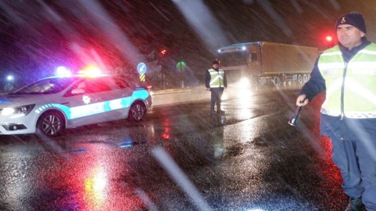 Pazar'a dikkat denilmişti! Kar yurda batıdan giriş yaptı