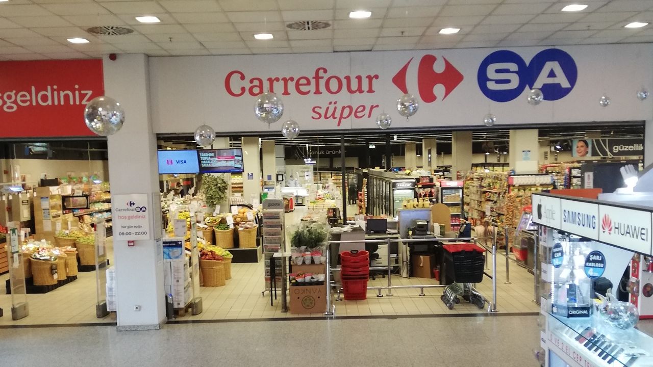 Taze meyve ve sebzelerde uygun fiyatlar bekleyen CarrefourSA marketlere koşacak! Tazesi CarrefourSA'da