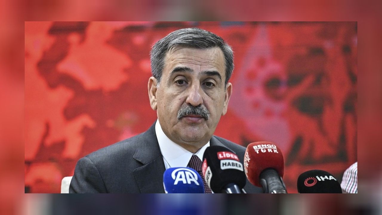 Türkiye Kamu-Sen Genel Başkanı Kahveci zam ve refah payı talep etti 