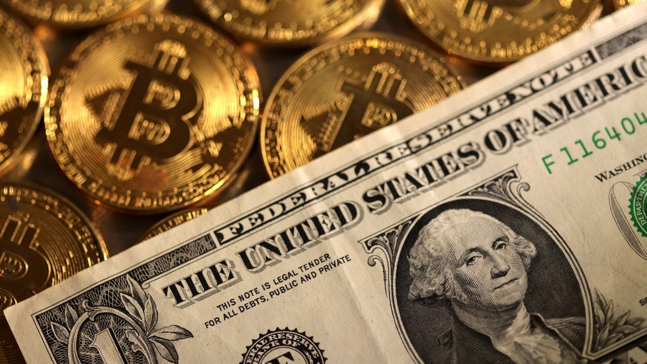 14 Şubat Çarşamba dolar, euro ve BTC ne durumda? 