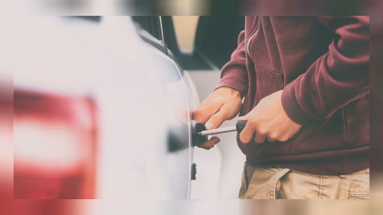 36 otomobilin konsollarını çalan şüphelilerden biri yakalandı! 