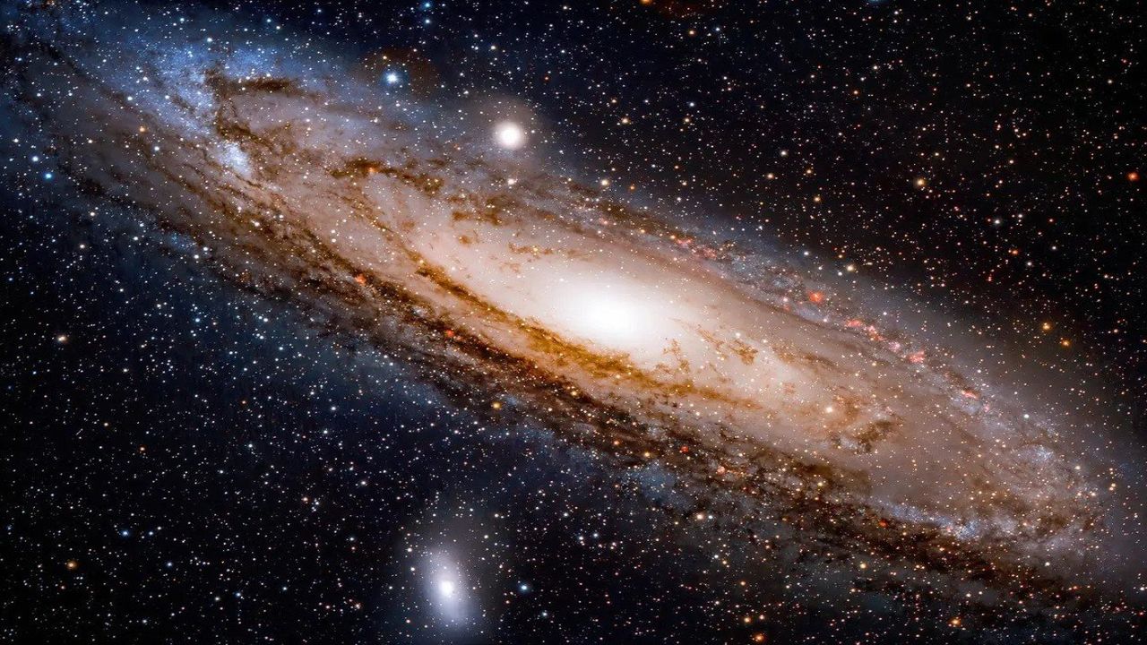 Araştırmacılar evren modellerimizi alt üst edebilecek bir galaksi keşfetti!