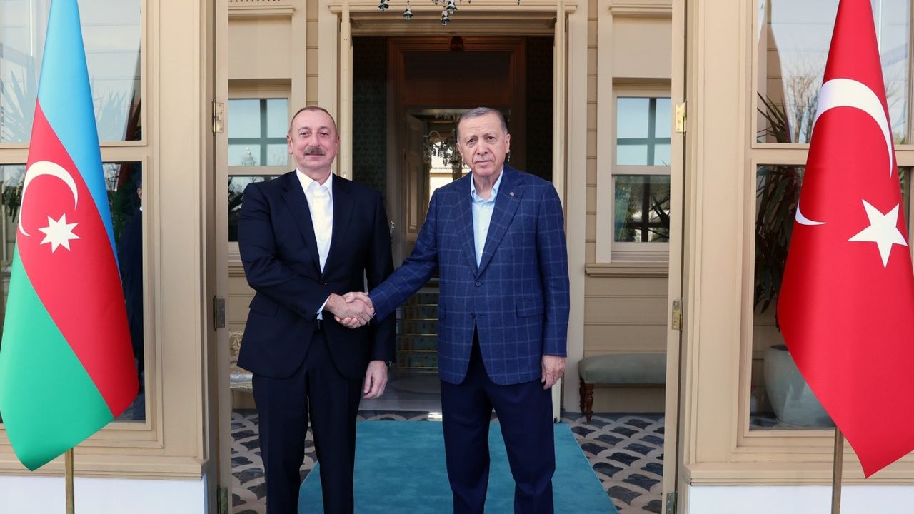 Azerbaycan Cumhurbaşkanı Aliyev Cumhurbaşkanı Erdoğan'la görüşmesine başladı! 