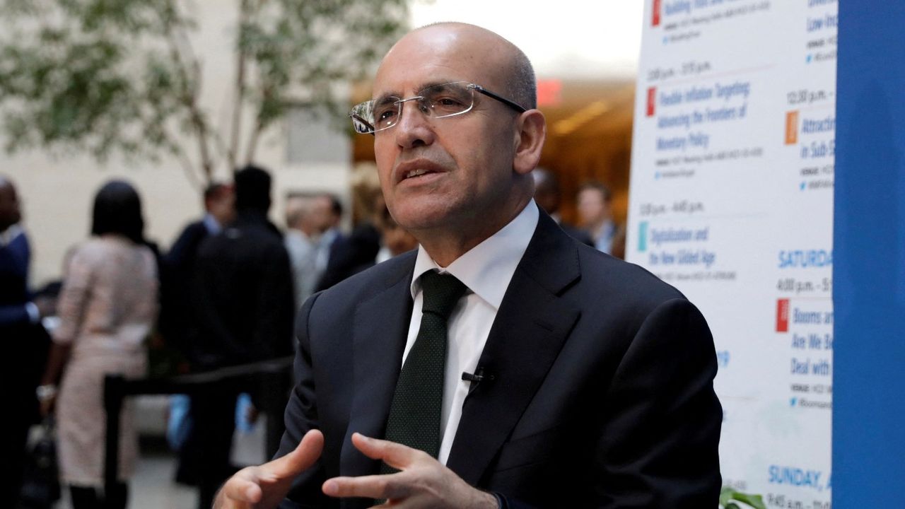 Bakan Şimşek tüm öğrencileri uyardı: Sabıkalı duruma düşüp hapse dahi girebilirler! 