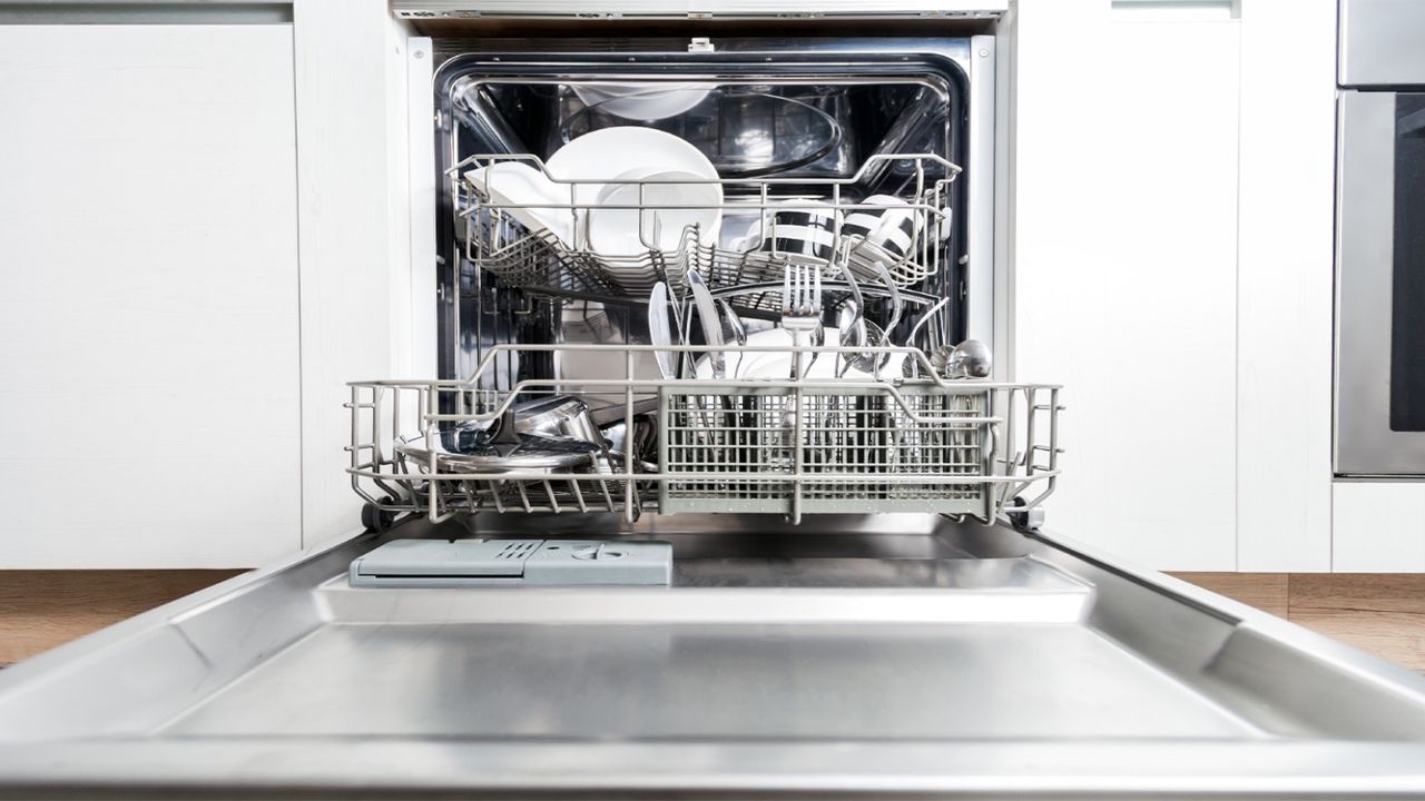 Bulaşık makinesi tableti 215 TL’den 89 TL’ye düşüyor! 29 Şubat’a kadar geçerli olacak