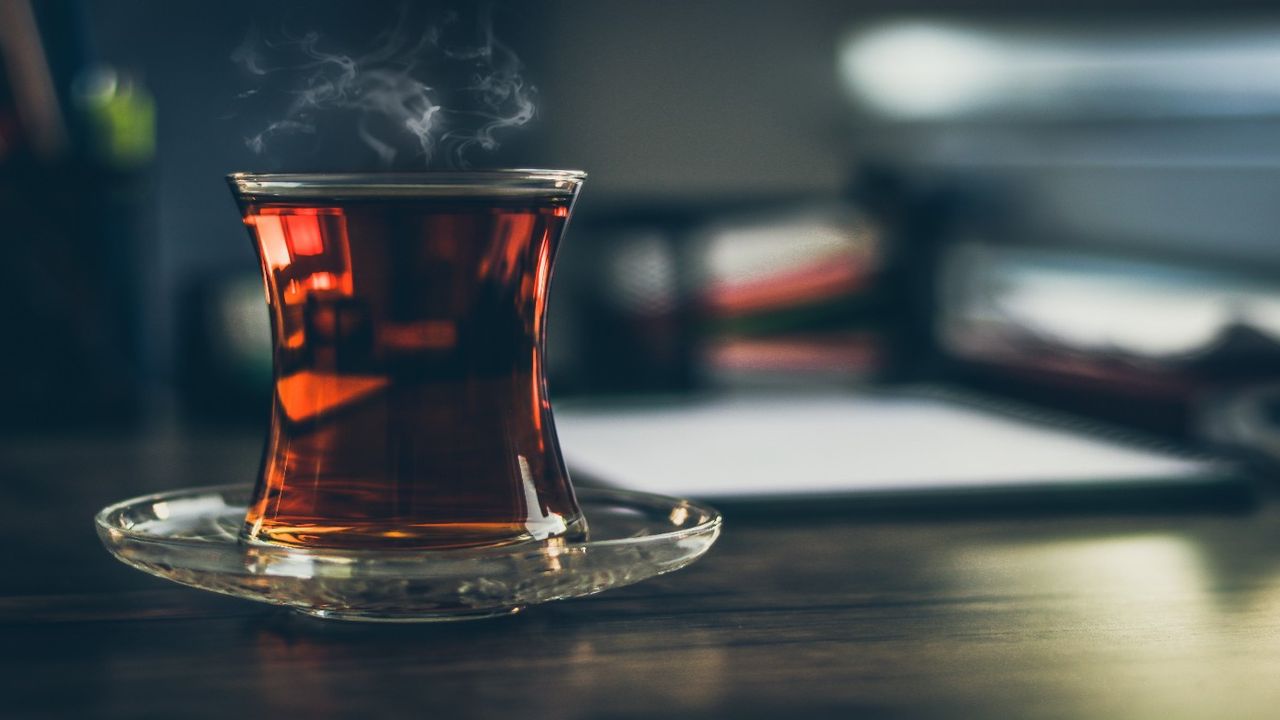 Canan Karatay’dan çarpıcı iddia: Yemekten sonra çay içme dönemi bitti! Kansızlık pandemi halinde!