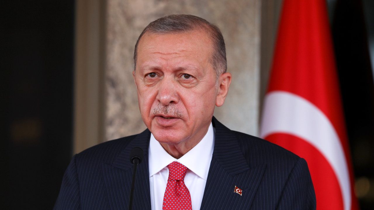 Cumhurbaşkanı Erdoğan konuşuyor: Anayasa değişikliği için uzlaşma yolları arayacağız!