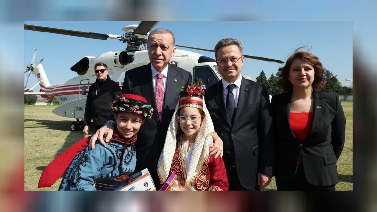 Cumhurbaşkanı Erdoğan Manisa mitinginde: 'Ankara ve Manisa el ele verecek' 