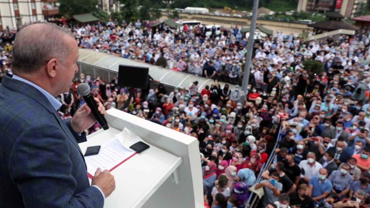 Cumhurbaşkanı Erdoğan Rize’de ki mitingde muhalefete sert eleştiride bulundu