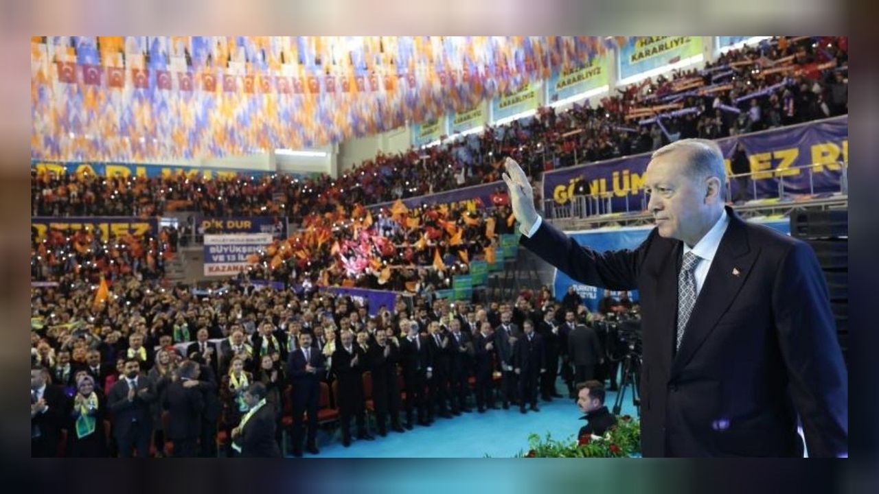 Cumhurbaşkanı Erdoğan Şanlıurfa ilçe belediye başkan adaylarını tanıttı! 