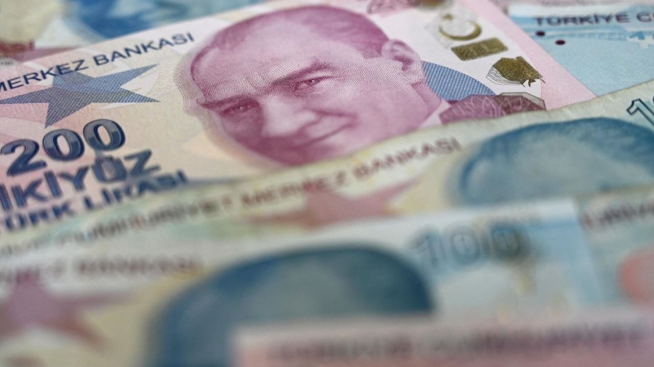 Cumhuriyet Halk Partisi'nden emekli ikramiyesine zam talebi! 