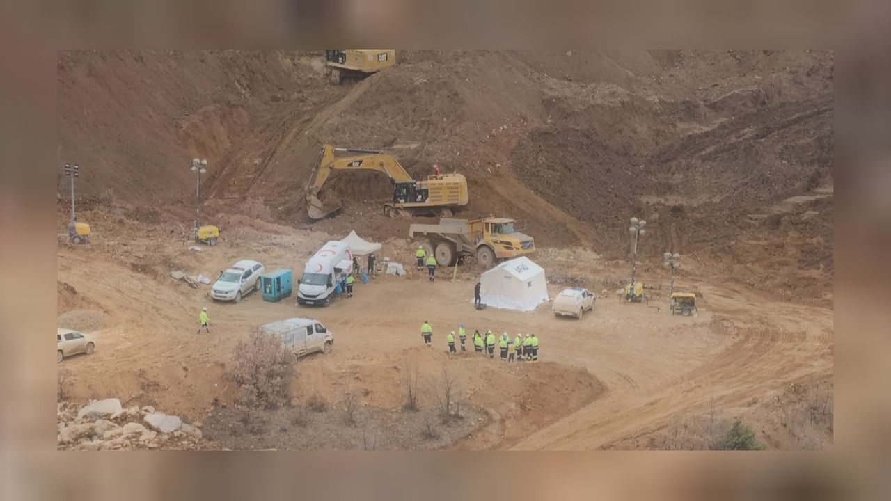Erzincan İliç'te aramaların 6. günü! Hala kayıp işçilerden haber yok 