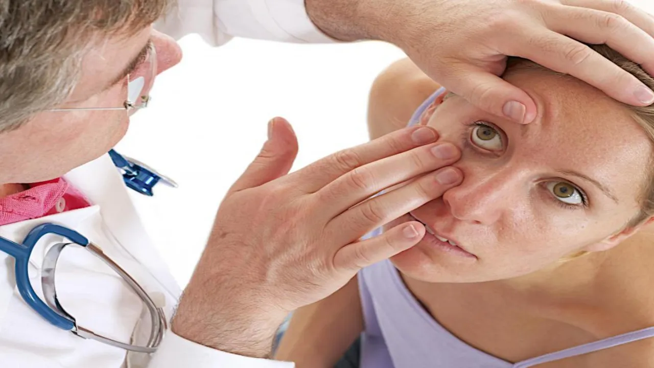 Göz enfeksiyonları kışın artıyor! Koronavirüs riski var mı?