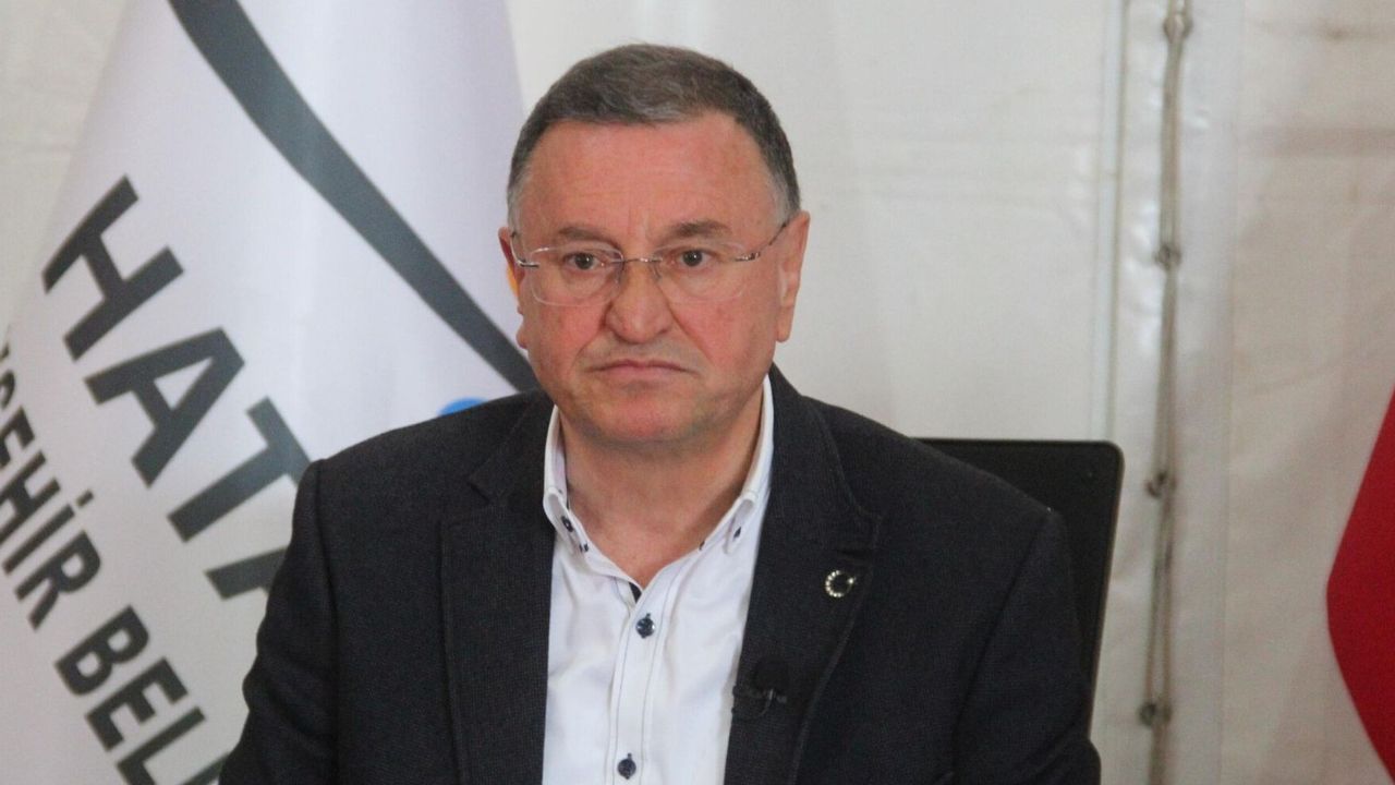 Hatay adayı Lütfü Savaş: 'Oynanmak istenen oyunu biliyoruz, adaylıktan çekilmeyeceğim!'