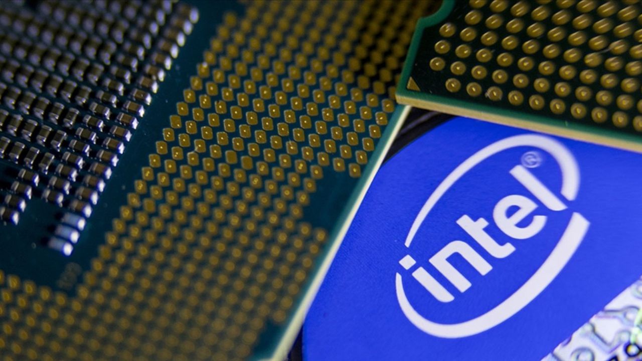 Microsoft'un yakında çıkacak özel çipi Intel tarafından üretilecek!