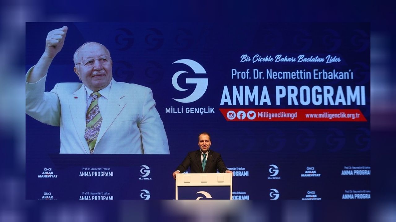 Necmettin Erbakan ölümünün 13'üncü yıldönümünde İstanbul'da anıldı
