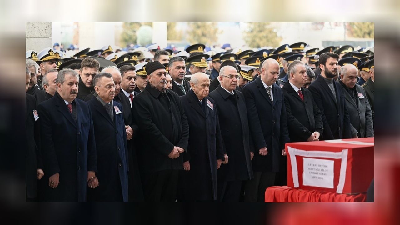 Nurdağı'nda şehit olan 2 pilot son yolculuğuna uğurlandı! 