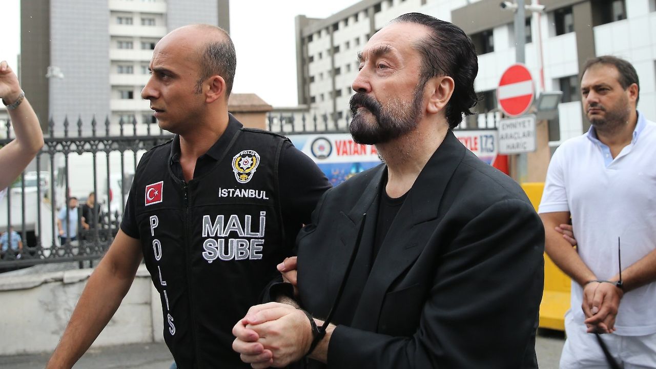 Soruşturma tamamlandı, iddianame hazırlandı! Adnan Oktar ve örgütüne istenen cezalar netleşti 