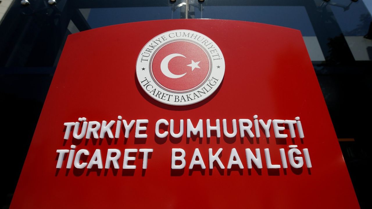 Ticaret Bakanlığı usulsüz bir şekilde kullanıldığı belirlenen 49 araca el koydu