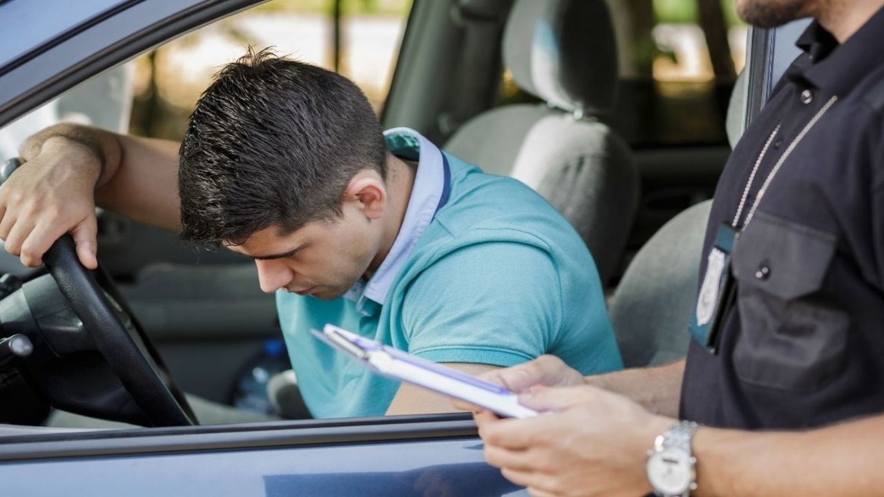 15 TL için 12 bin lirasından olmak istemeyen sürücü dikkat: B tipi ehliyeti olanı ilgilendiriyor