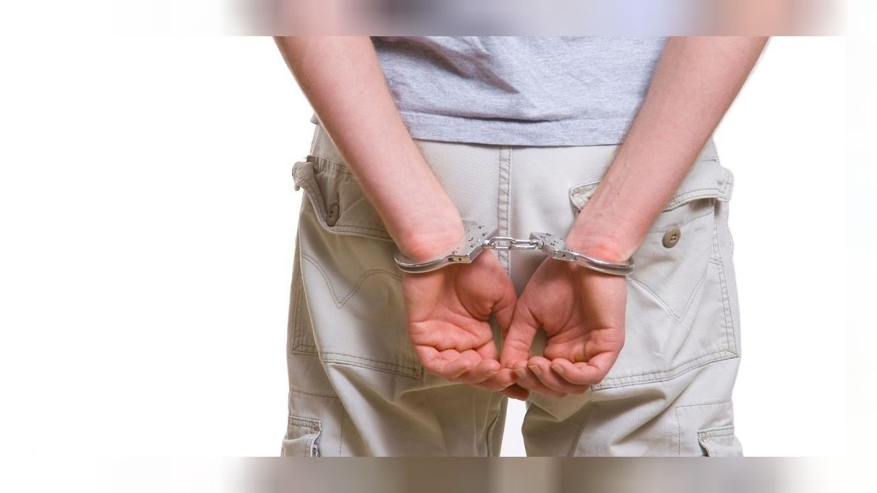 58 kaçak göçmenin kargo aracındaki sanığa 8 yıl 10 ay hapis ve 50 bin TL para cezası! 