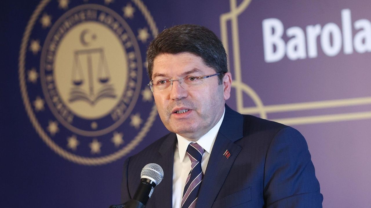 Adalet Bakanı Eylem Tok, CHP para sayma soruşturması ve olaylı derbiye dair son gelişmeleri aktardı! 