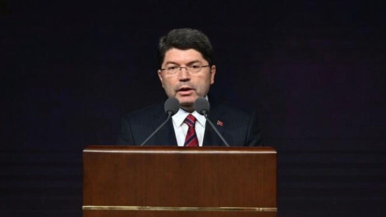 Adalet Bakanı Tunç Eylem Tok ile oğlu için iade talepnamesi hazırladı!