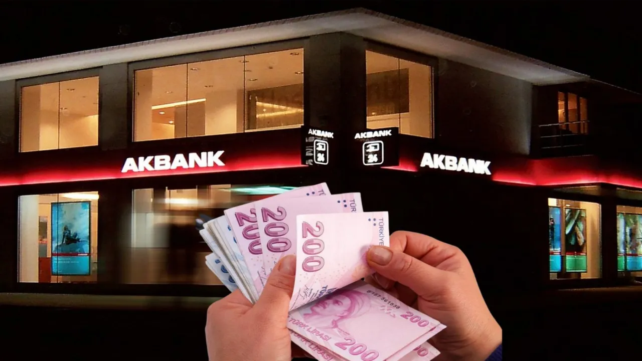 Akbank masrafsız belgesiz 100.000 TL kredi veriyor! Toplu para arayanlar başvuruya koşacak