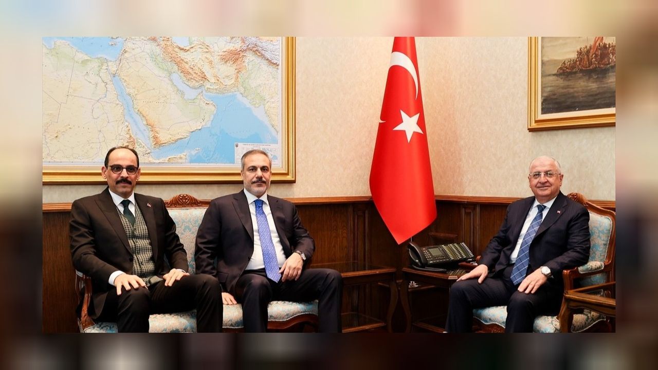 Basına kapalı toplantı: MIT Başkanı, Dışişleri Bakanı ve Milli Savunma Bakanı bir araya geldi! 