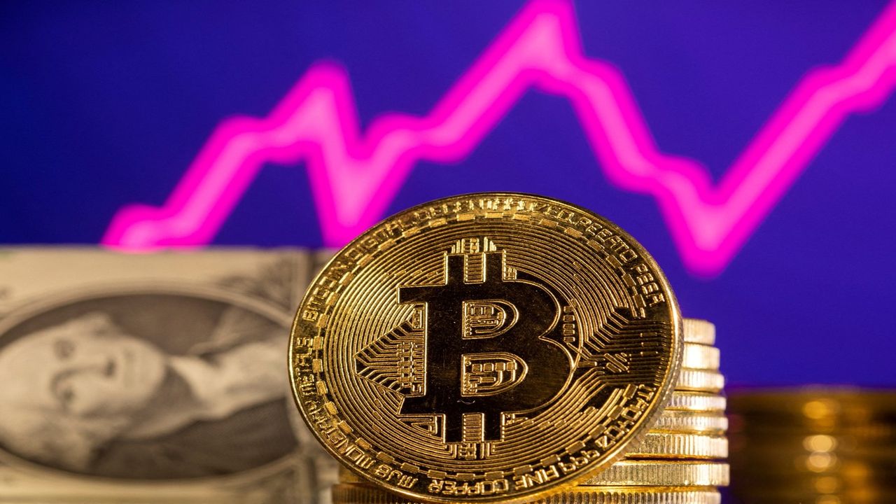 Bitcoin zengininden kriptoculara bomba uyarı! O tarihte bu rakamı görmeye hazırlanın