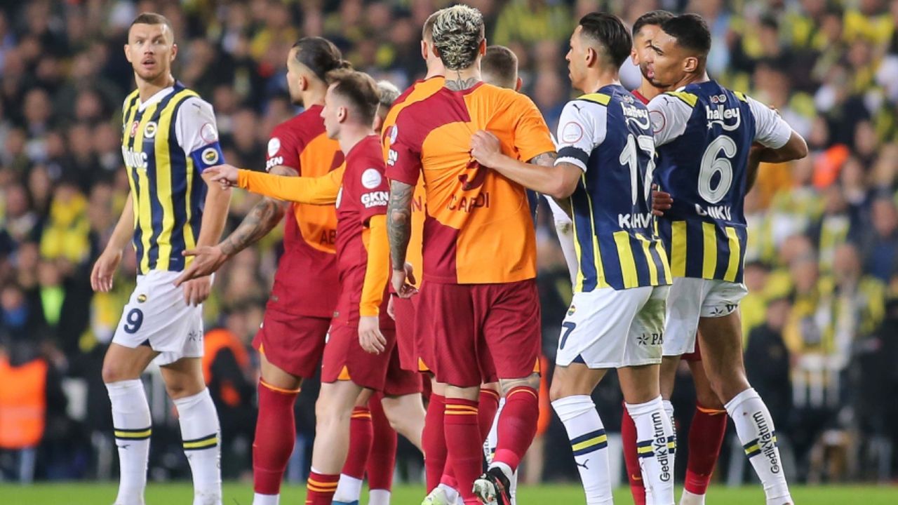 Çalışmalar tam gaz devam: Galatasaray kampa döndü, Fenerbahçe hazırlıklarını sürdürdü! 