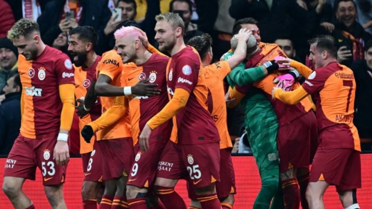 Cimbom'un yıldız isminden müjdeli haber geldi