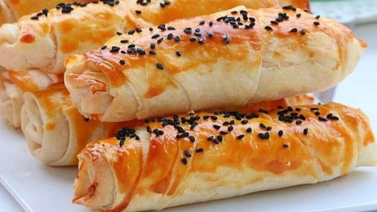 Çıtır çıtır börek pişirmenin sırrı burada! Börekçiler hep bu tekniği uyguluyormuş