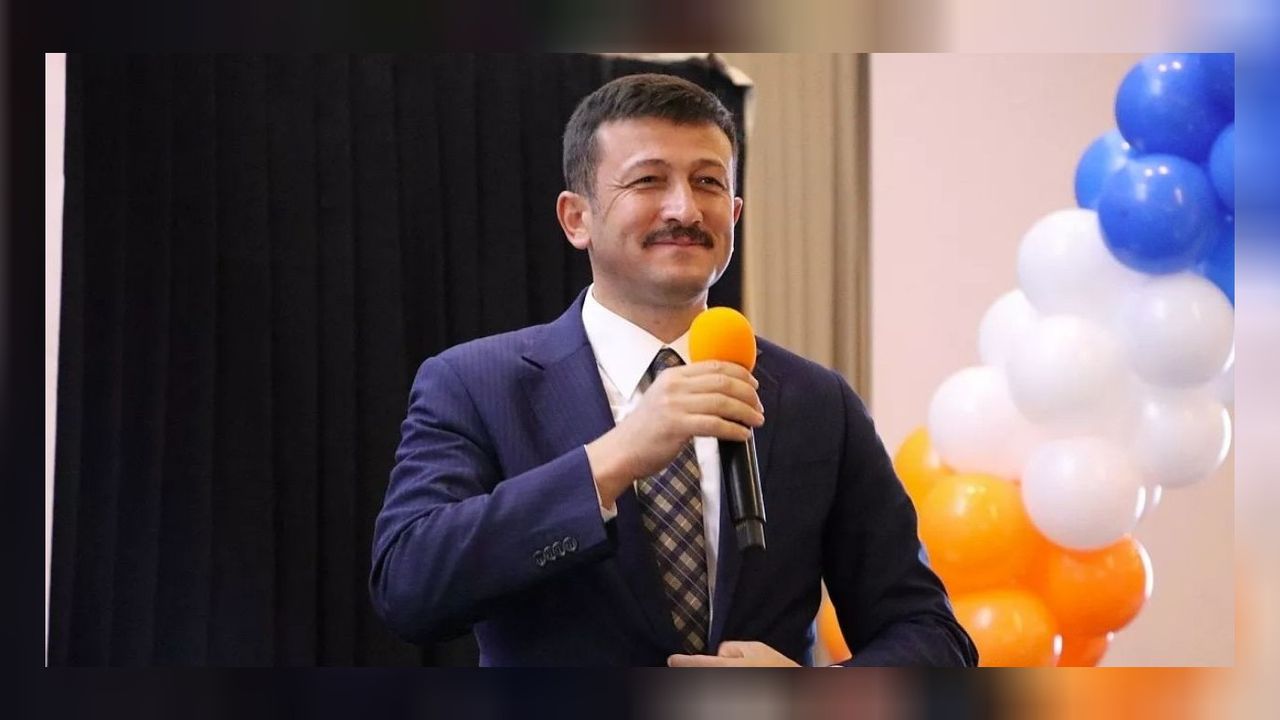 Cumhur İttifakı'nın İzmir adayı Hamza Dağ taksicilere kabin ve kamera vaadi verdi! 