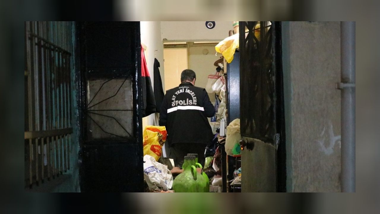 Evinde bıçaklanmış halde bulunan şahıs hayatını kaybetti! 