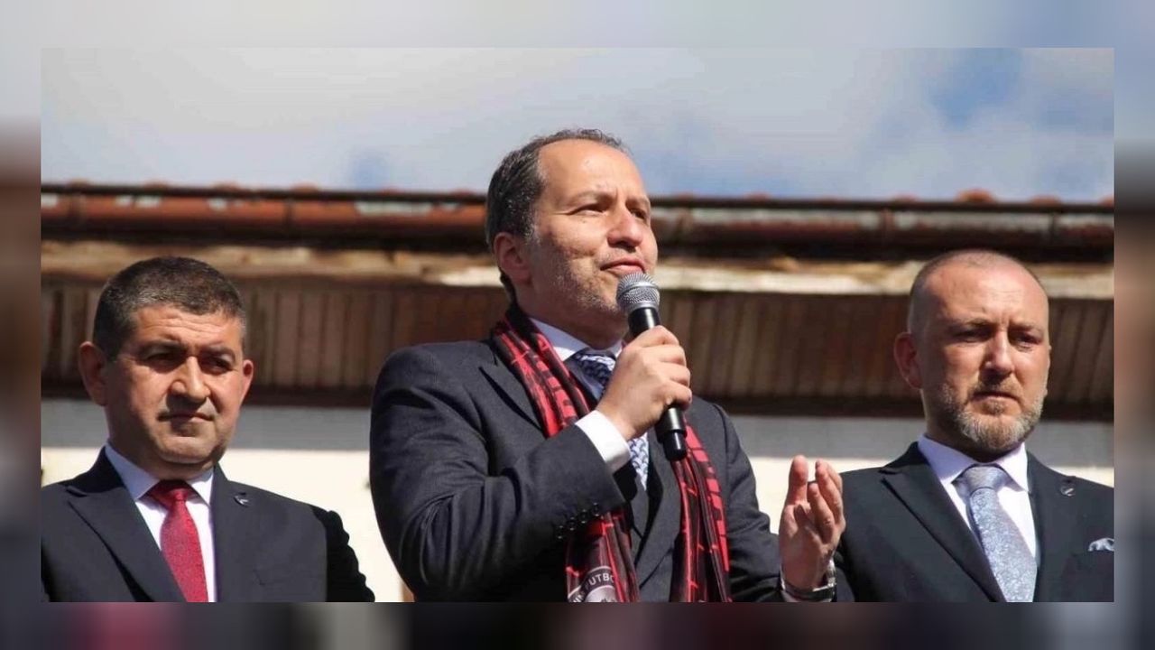 Fatih Erbakan Sakarya'da Yeniden Refah Partisi mitingi düzenledi! 