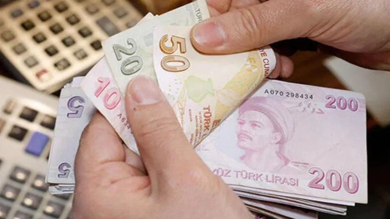 Hemen IBAN'a bakan alacak! 7.608 TL yatırıldı, çekilmeyi bekliyor