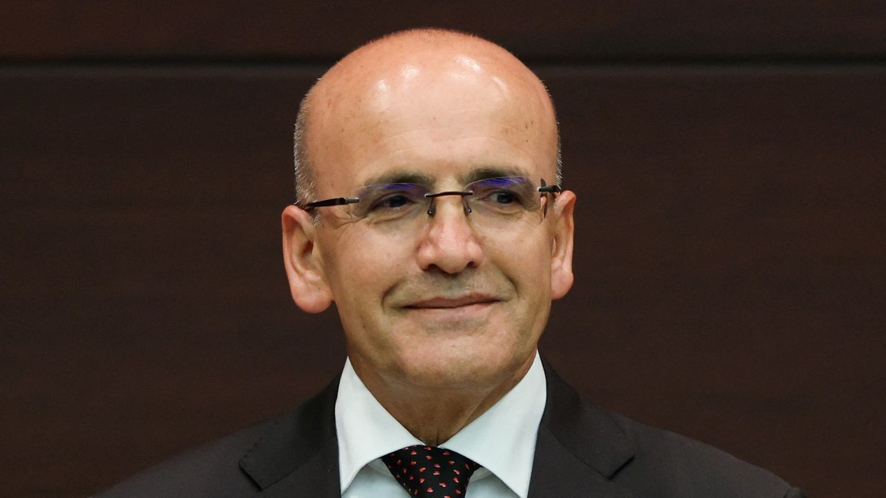 Mehmet Şimşek vergide artış olup olmayacağını açıkladı! 