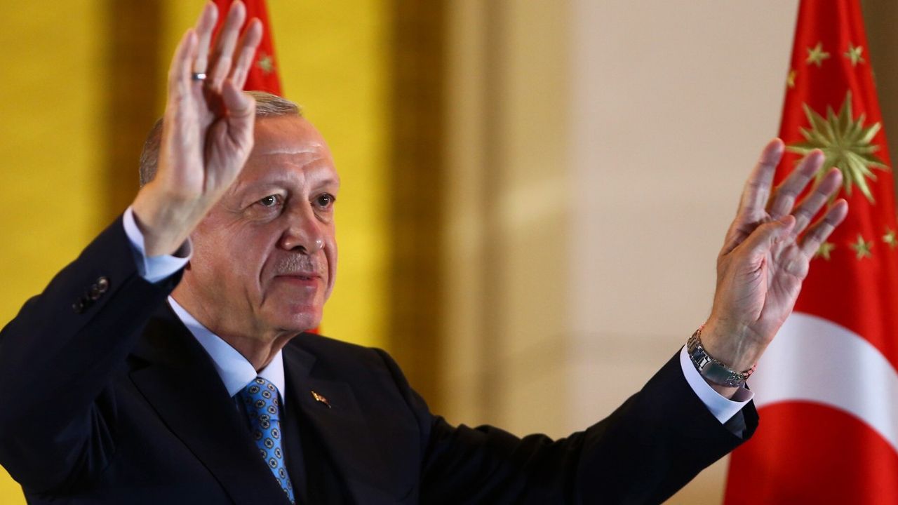 Miting başladı: Cumhurbaşkanı Erdoğan Şırnak'ın enerji üslerinden biri olacağını açıkladı! 