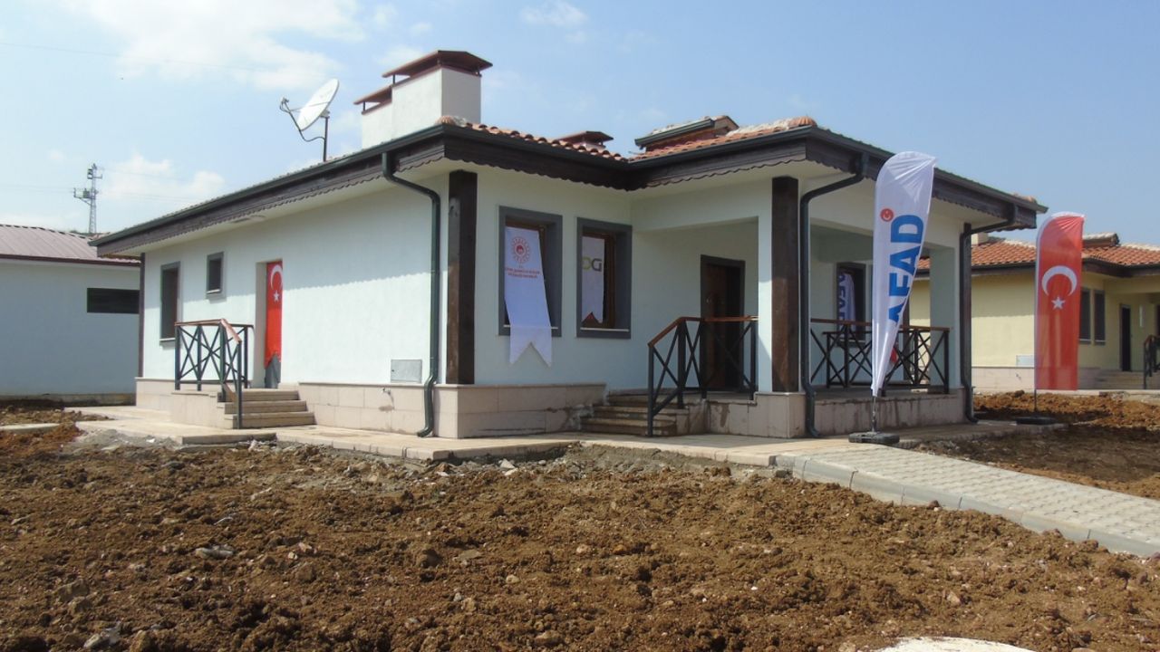 Nurdağı'nda 11 köy evi daha oturmaya hazır hale getirildi! 