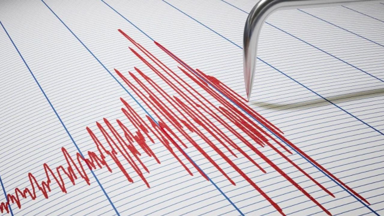 Son dakika! Yunanistan'da ardı ardına 2 büyük deprem 