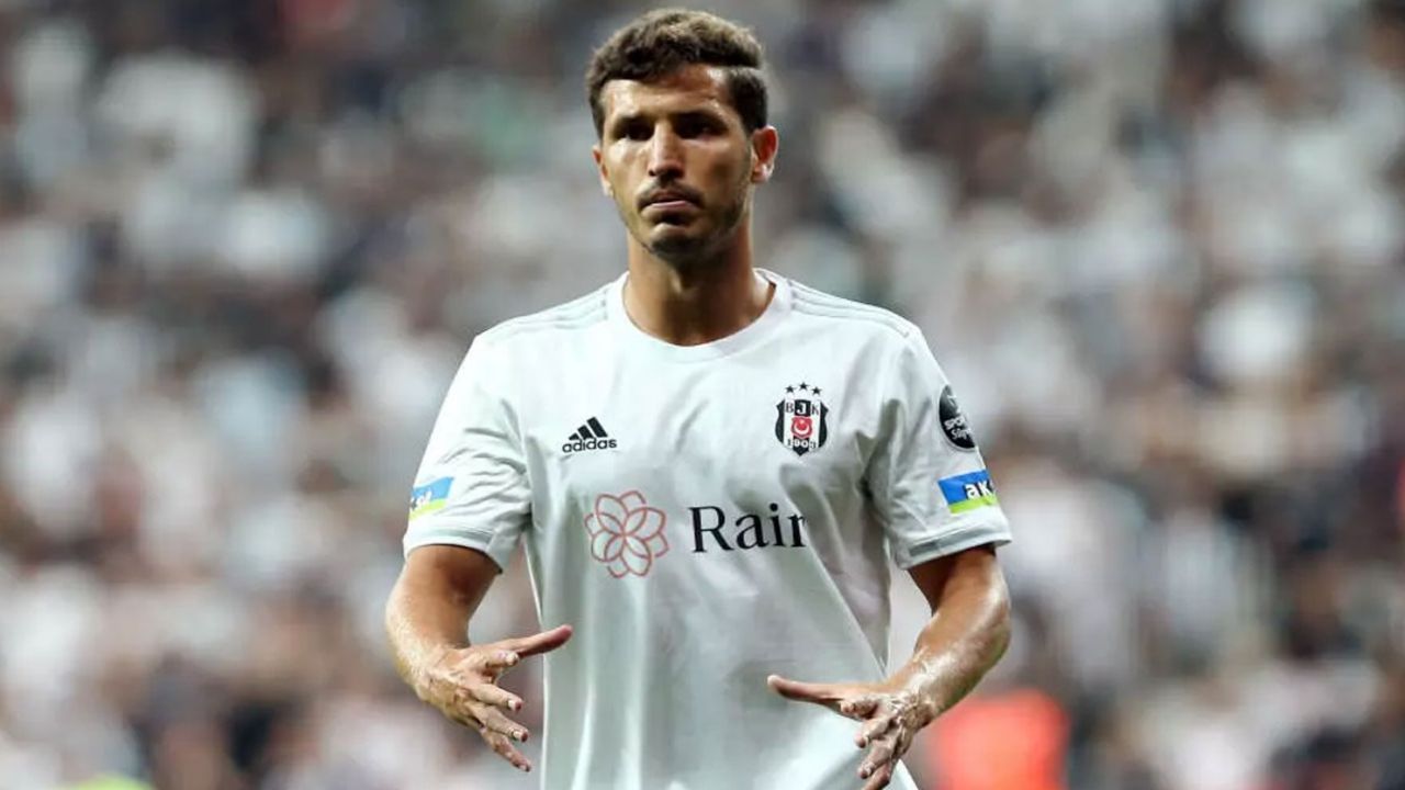 Trabzonspor'da yerli oyuncu hamlesi: Hedef Beşiktaşlı Salih Uçan!