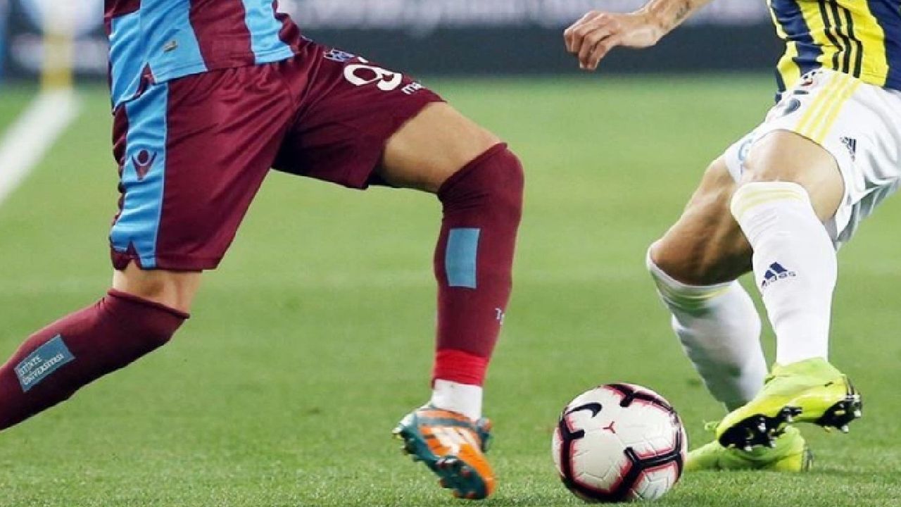 Trabzonspor-Fenerbahçe derbisi için taraftar kararı!