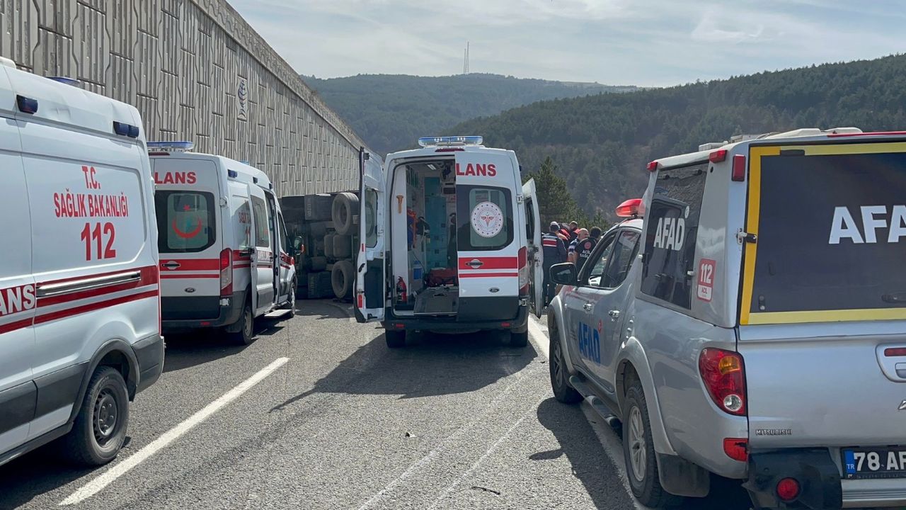 Yeni bir tır faciası daha! 4 kişi hayatını kaybetti