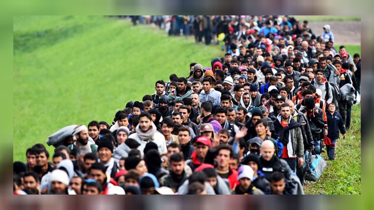 15 düzensiz göçmen daha İl Göç İdaresi’nde! 