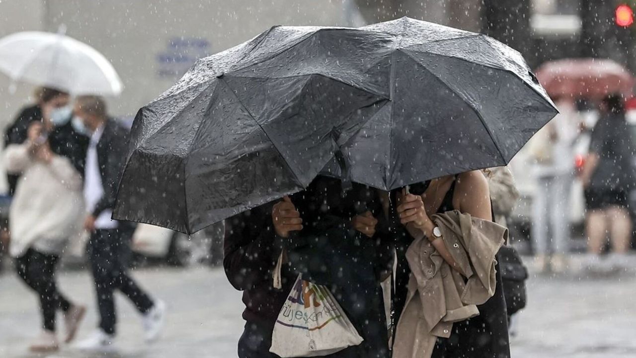15 ilde yaşayanlar şemsiyesiz çıkmasın! Meteoroloji duyurdu: Gümbür gümbür geliyor