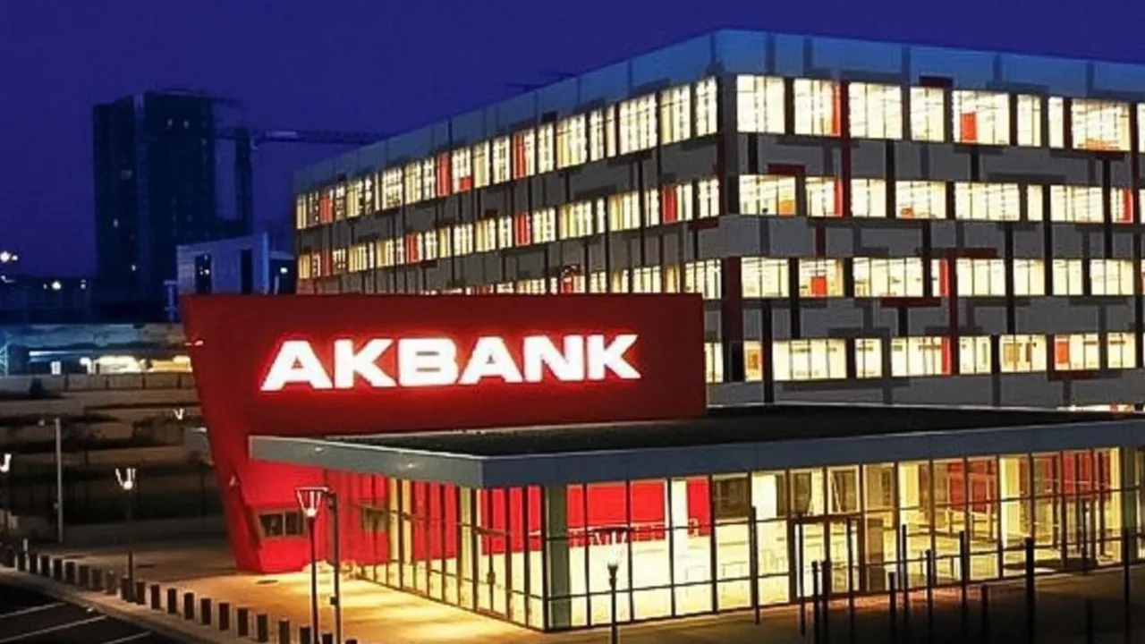 Akbank son dakika golünü attı! Emekliye artık bu rakamı ödeyecek!