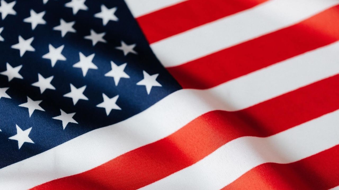 Arama yapmak için girdikleri evde saldırıya uğradılar: 4 polis öldü, 4 polis yaralandı! 