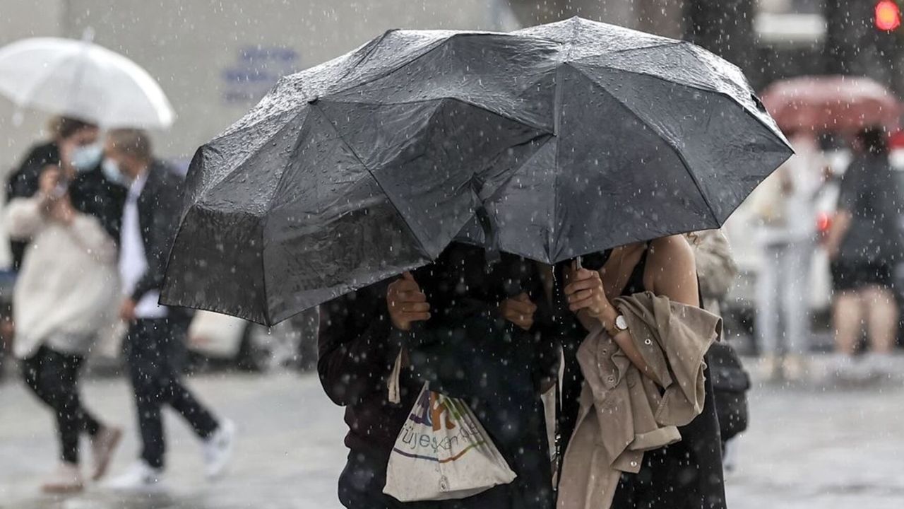 Arife günü ve bayramın ilk gününde yoğun sağanak bekleniyor! 